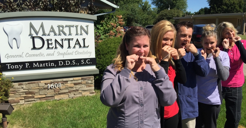 Martin Dental Eau Claire Flossing
